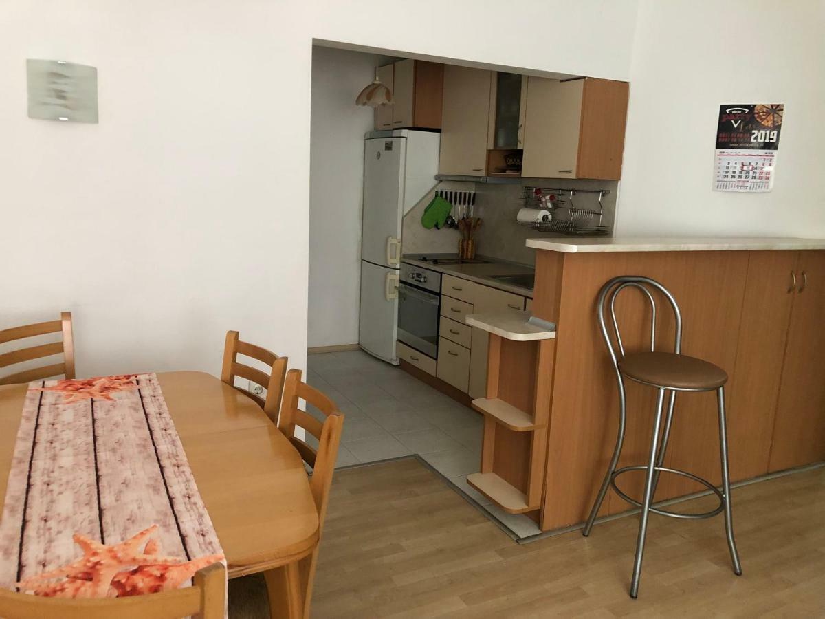 Apartment Lili Yukarı Cuma Dış mekan fotoğraf
