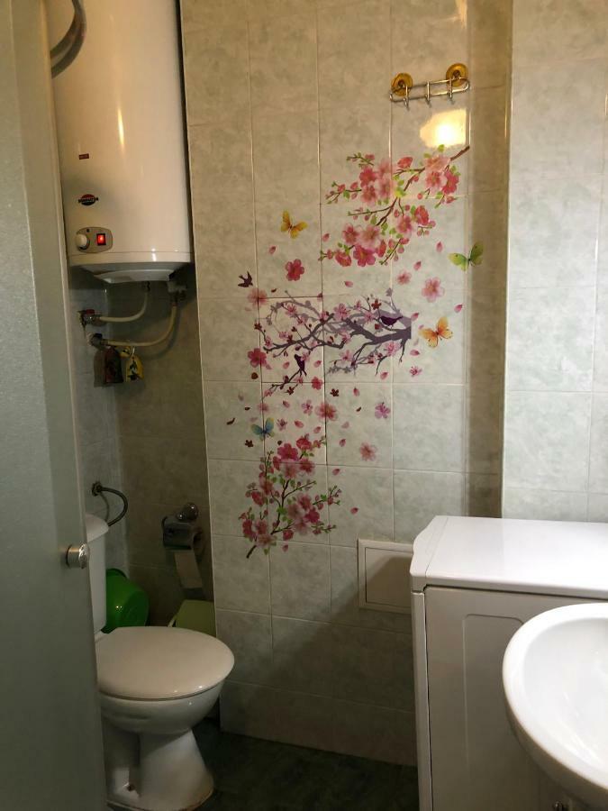 Apartment Lili Yukarı Cuma Dış mekan fotoğraf
